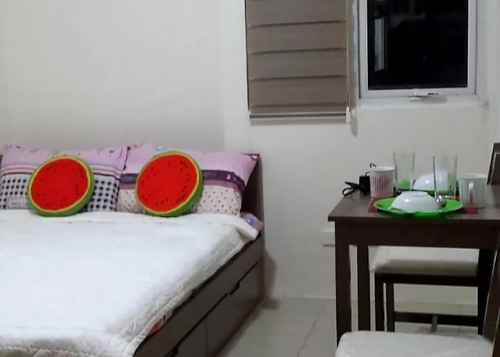 Urban Deca Tower @ Graceysplace Unit 6 Mandaluyong 酒店 2*